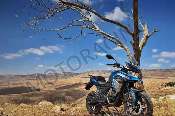 Μοτοσυκλέτα Adventure Voge 650DS