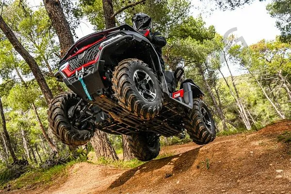 CFMOTO CFORCE 625 Touring Lux: Το ATV που Κυριαρχεί στη Μεσαία Κατηγορία με Κινητήρα 580cc και Πλήρη Εξοπλισμό