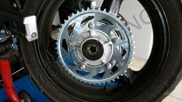 Γρανάζωμα μηχανής - moto