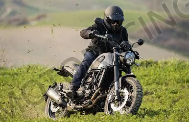 Μηχανή Benelli Leoncino 500 Trail