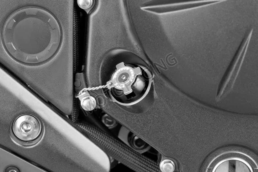 ΤΑΠΑ ΛΑΔΙΟΥ ΜΗΧΑΝΗΣ HONDA / KAWASAKI / DUCATI / TRIUMPH ΜΑΥΡΗ PUIG