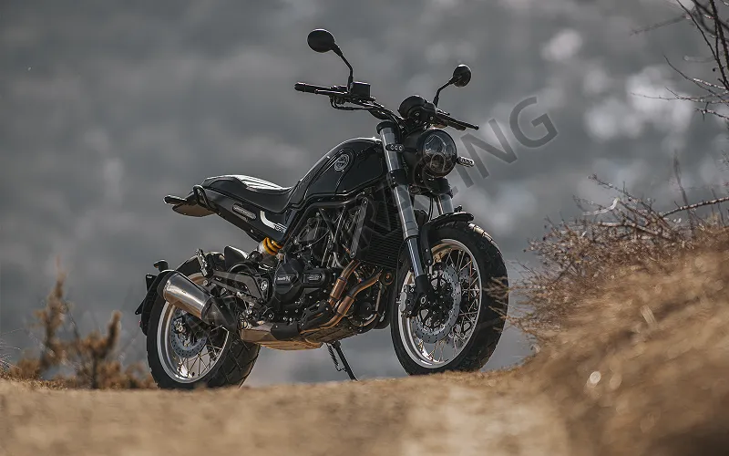 BENELLI LEONCINO 500 TRAIL E5 ΜΑΥΡΟ