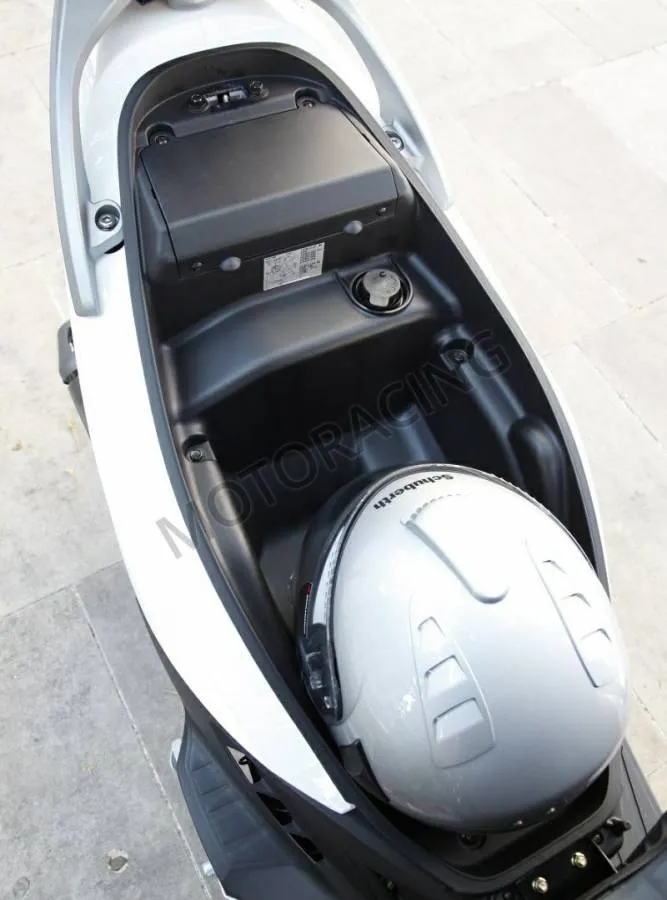 KYMCO AGILITY 16+ 50i ΛΕΥΚΟ PEARL