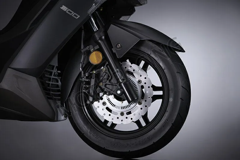 KYMCO X-TOWN 300i ABS E5 ΓΚΡΙ ΜΑΤ