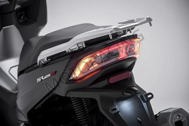 VOGE SR1 125 E5+ ΜΑΥΡΟ