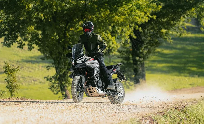 MORBIDELLI T1002VX E5+ ΑΣΗΜΙ-ΜΑΥΡΟ ΜΕ 3 ΒΑΛΙΤΣΕΣ ΑΛΟΥΜΙΝΙΟΥ