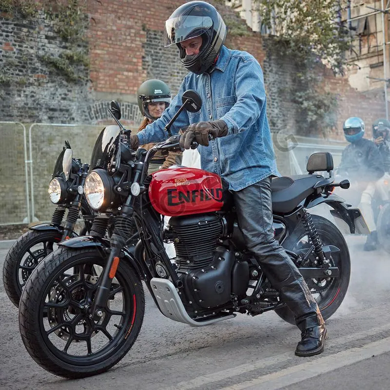 ROYAL ENFIELD HNTR 350 REBEL RED