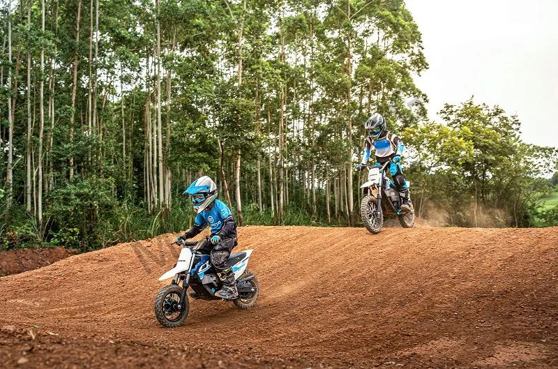 ΠΑΙΔΙΚΗ ΜΗΧΑΝΗ ENDURO CF MOTO CX-2E ΜΠΛΕ