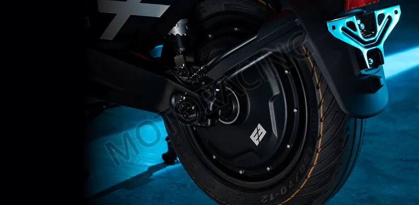 ΗΛΕΚΤΡΙΚΟ SCOOTER ZEEHO AE8SE 5000W ΑΣΗΜΙ