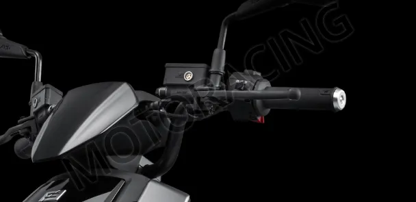 ΗΛΕΚΤΡΙΚΟ SCOOTER ZEEHO AE6SΕ 3400W ΜΑΥΡΟ