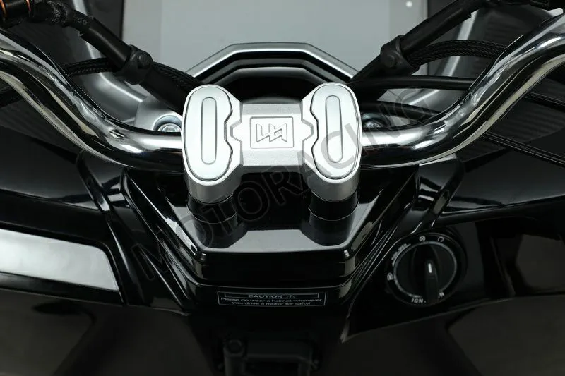 LETBE ISLAND 200 ABS & TRACTION CONTROL ΜΠΛΕ