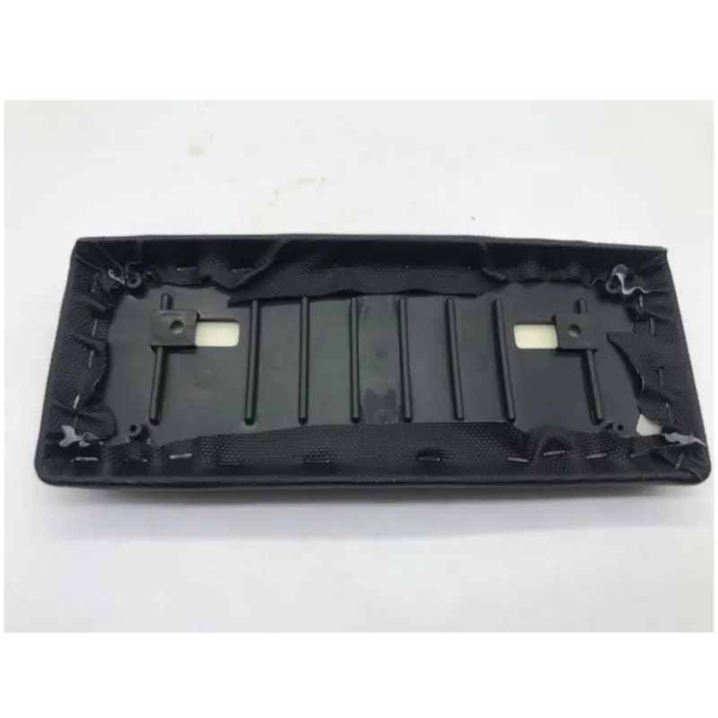 ΜΑΞΙΛΑΡΙ ΠΛΑΤΗΣ ΓΙΑ ΒΑΛΙΤΣΑ MC60